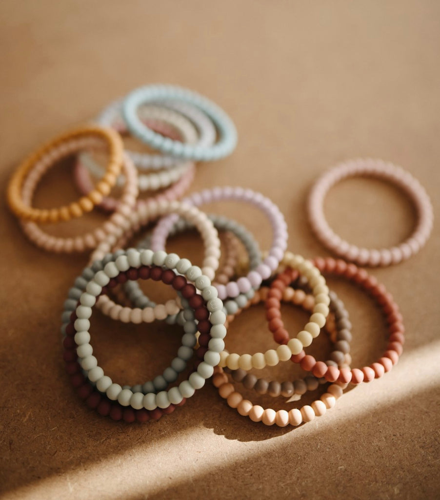 Mushie Silicone Pearl Teether Bracelets | Lilac/Cyan/Soft Peach
